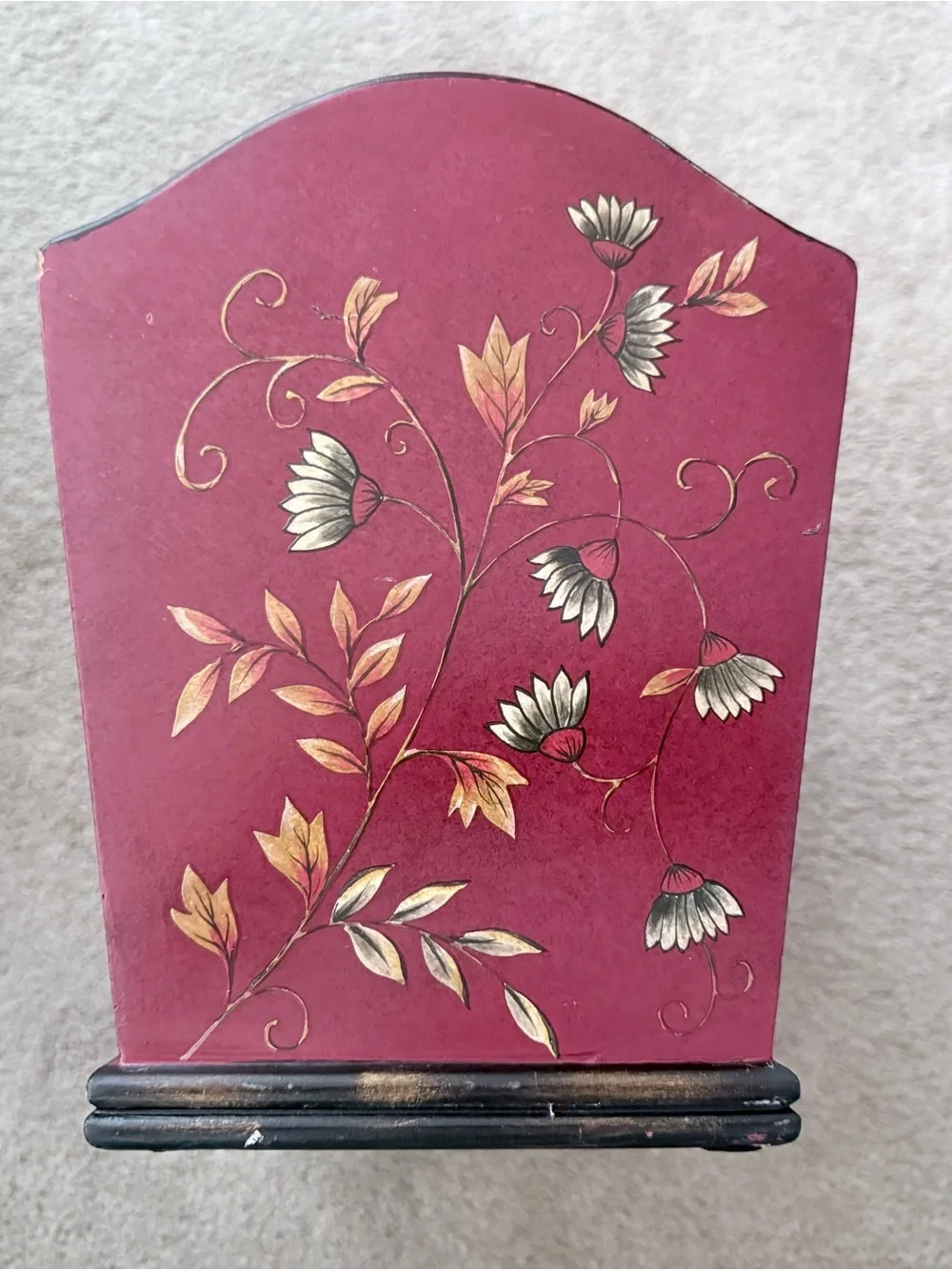 Vintage Style Red Floral Paisley Wooden Magazine Rack Organizer
